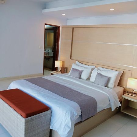 Glisten Up Villa Beach Side Sanur! Dış mekan fotoğraf